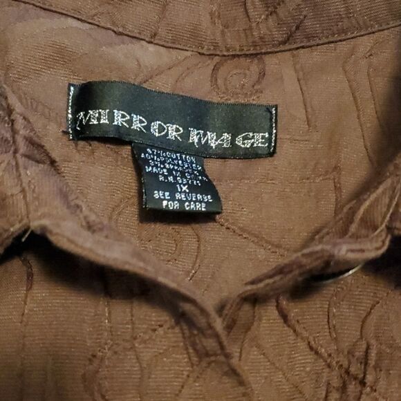 Mirror image brown long sleeve button down… - Picture 5 of 11